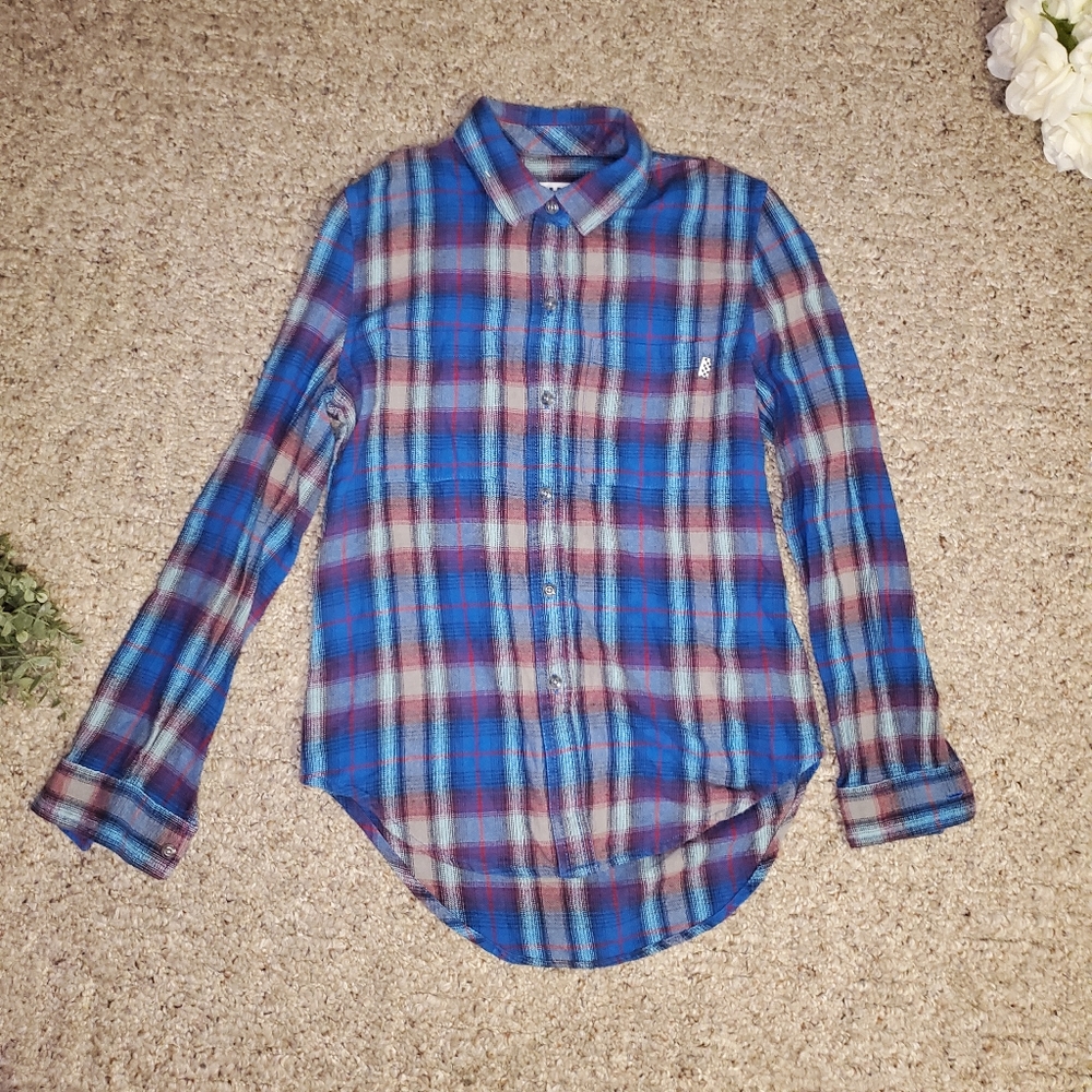 Vans Blue Red Plaid Flannel Button Up shirt
